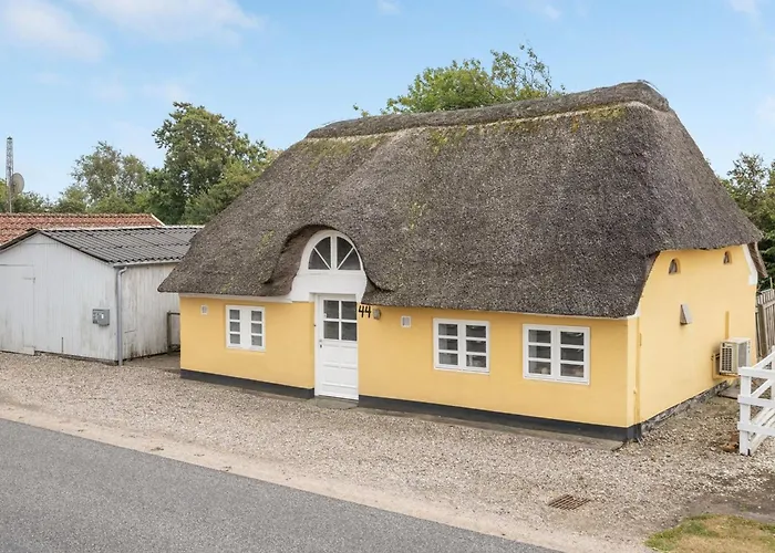 Miko - 19km From The Sea By Interhome